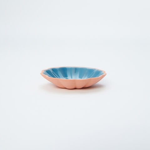 Grandma Sunumluk - Roseate Inside Ocean